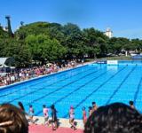 Muestra Talentos 2025: niñas y niños compartieron destreza y formación deportiva en el agua