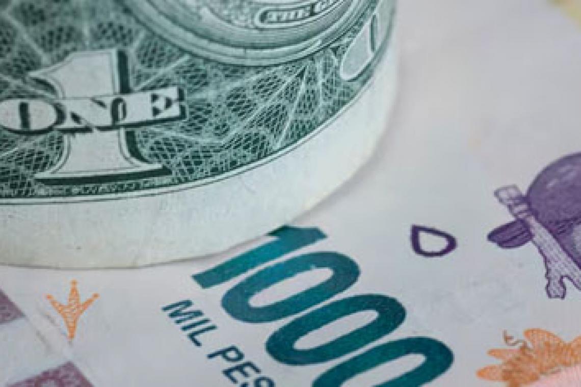 Javier Milei apuntó a economistas que tienen el "disco rayado"