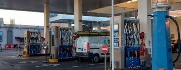 YPF bajará el precio de los combustibles