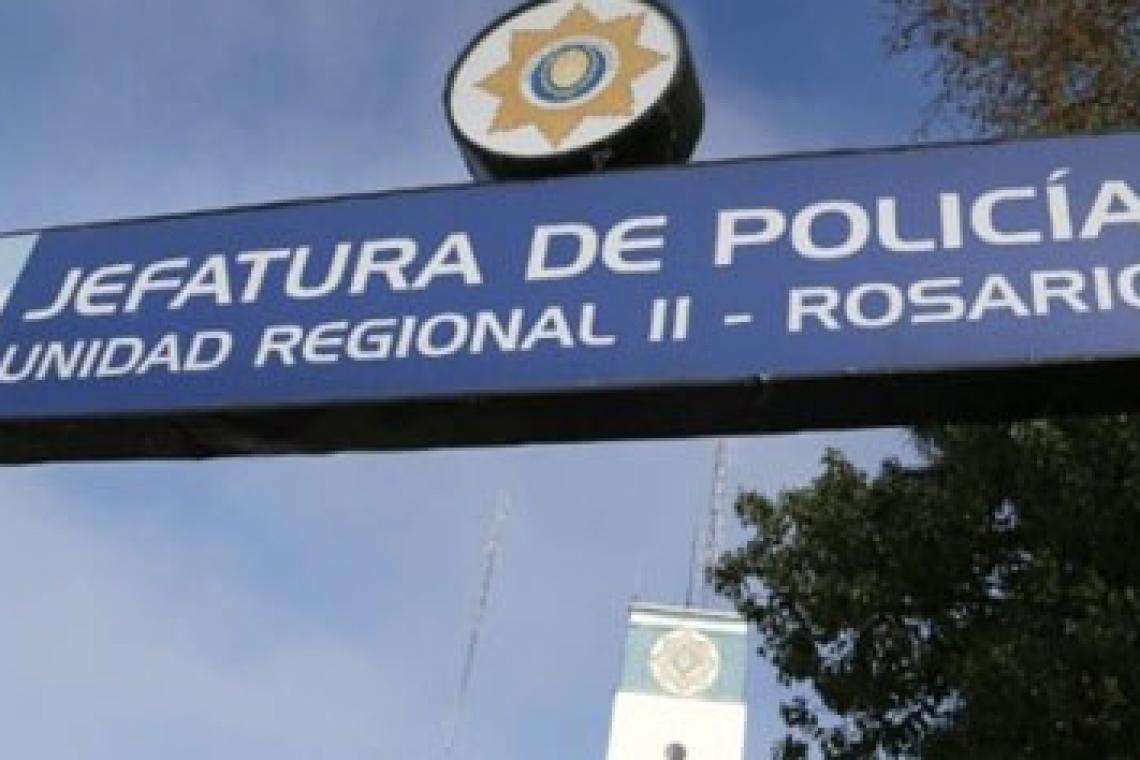 Imputan a trece policías y cuatro civiles por el fraude con vouchers de combustible