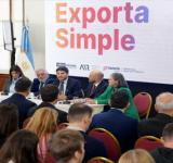 “Rompimos el monopolio de Ezeiza y tenemos el primer aeropuerto que exporta desde el interior del país”