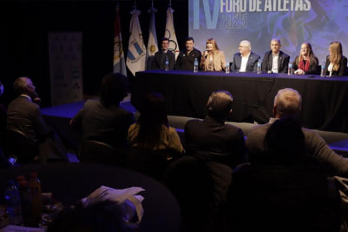 Camino a los Juegos Suramericanos, Rosario fue sede del 4° Foro de Atletas Argentinos