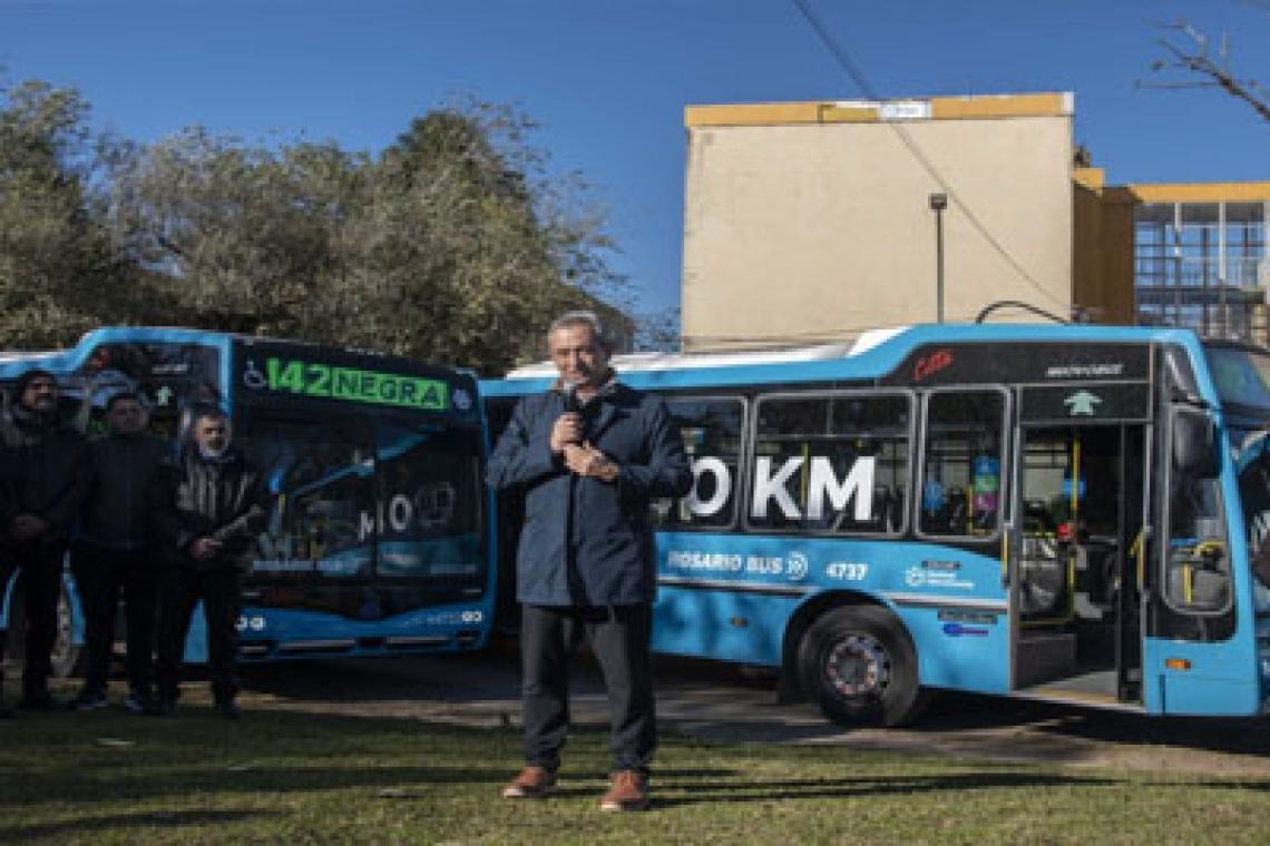 La Municipalidad incorporó 20 coches 0 km para renovar la línea 142