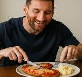 Messi se asoció al Club de la Milanesa para su expansión mundial