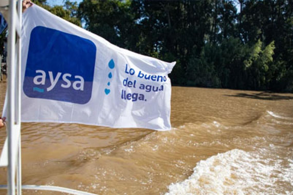 El Gobierno autorizó la privatización total de AySA mediante la venta de las acciones estatales