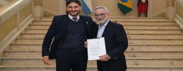 El Gobernador Pullaro, recibió al embajador de Brasil en la Argentina