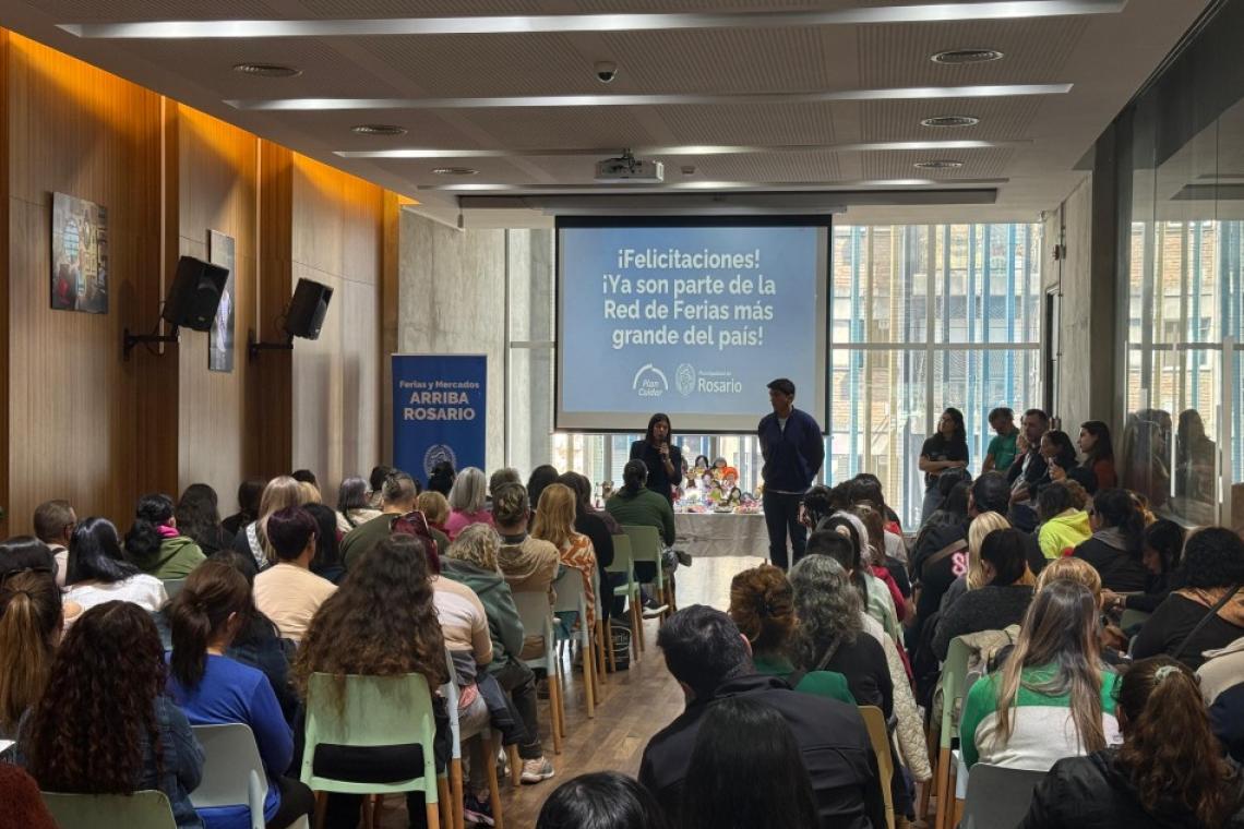 Se incorporan 160 emprendimientos a la red de ferias y mercados
