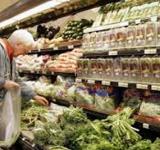 La canasta básica del jubilado subió 26% en seis meses y supera los $1.500.000