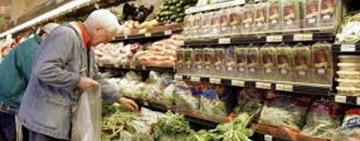 La canasta básica del jubilado subió 26% en seis meses y supera los $1.500.000