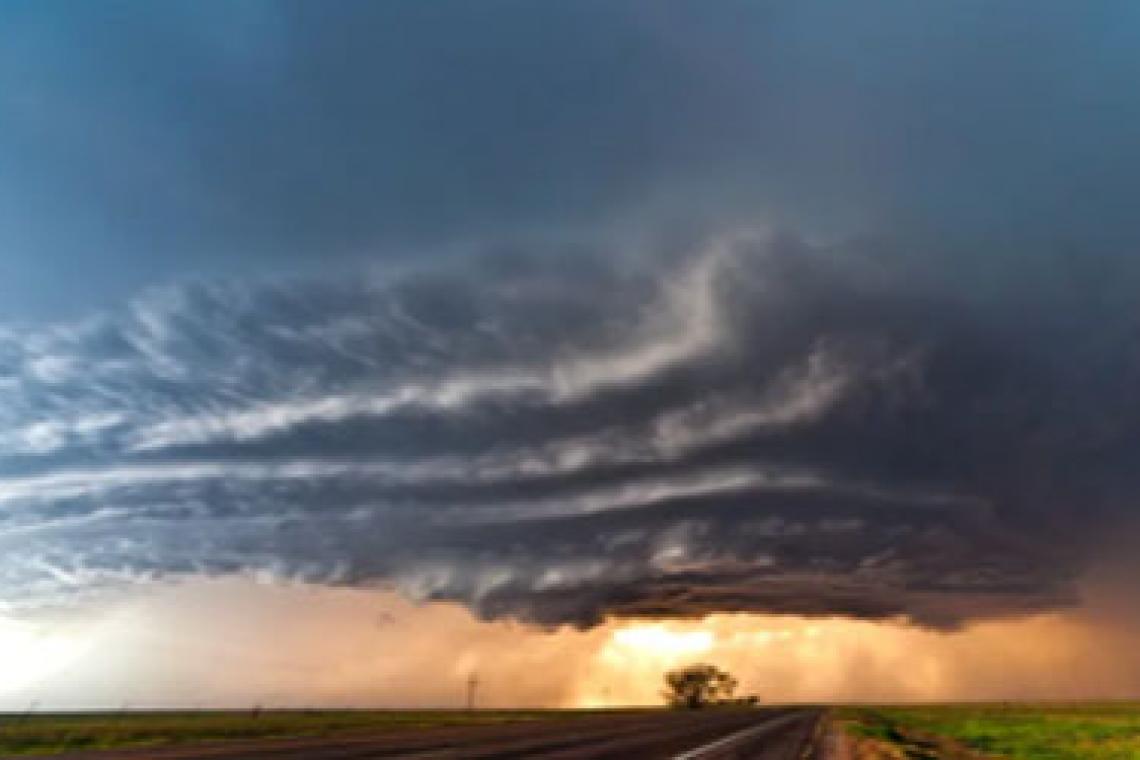 Tras la tormenta con ráfagas de hasta 61 km/h y más de 30 mm de lluvia, rige alerta por vientos para esta tarde