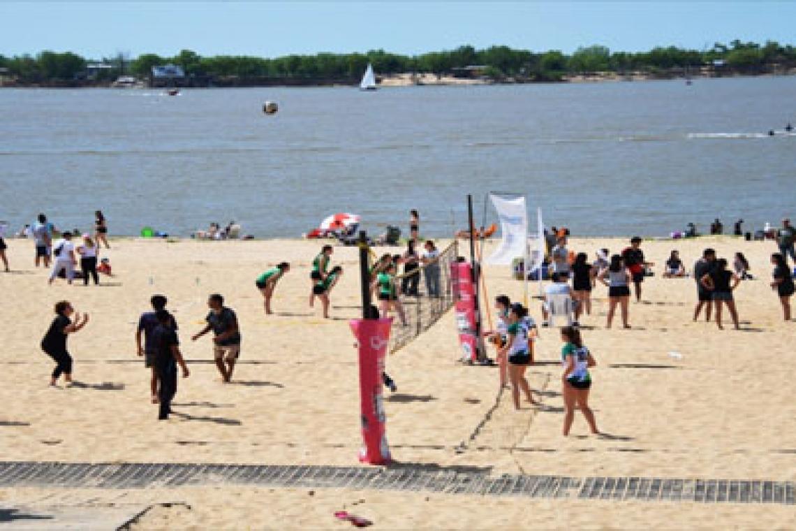 Agenda deportiva: llega un fin de semana con el río y la arena como protagonistas