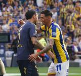 Di María ya piensa en su futuro: sueño de ser DT y dirigir a Central junto a Paredes