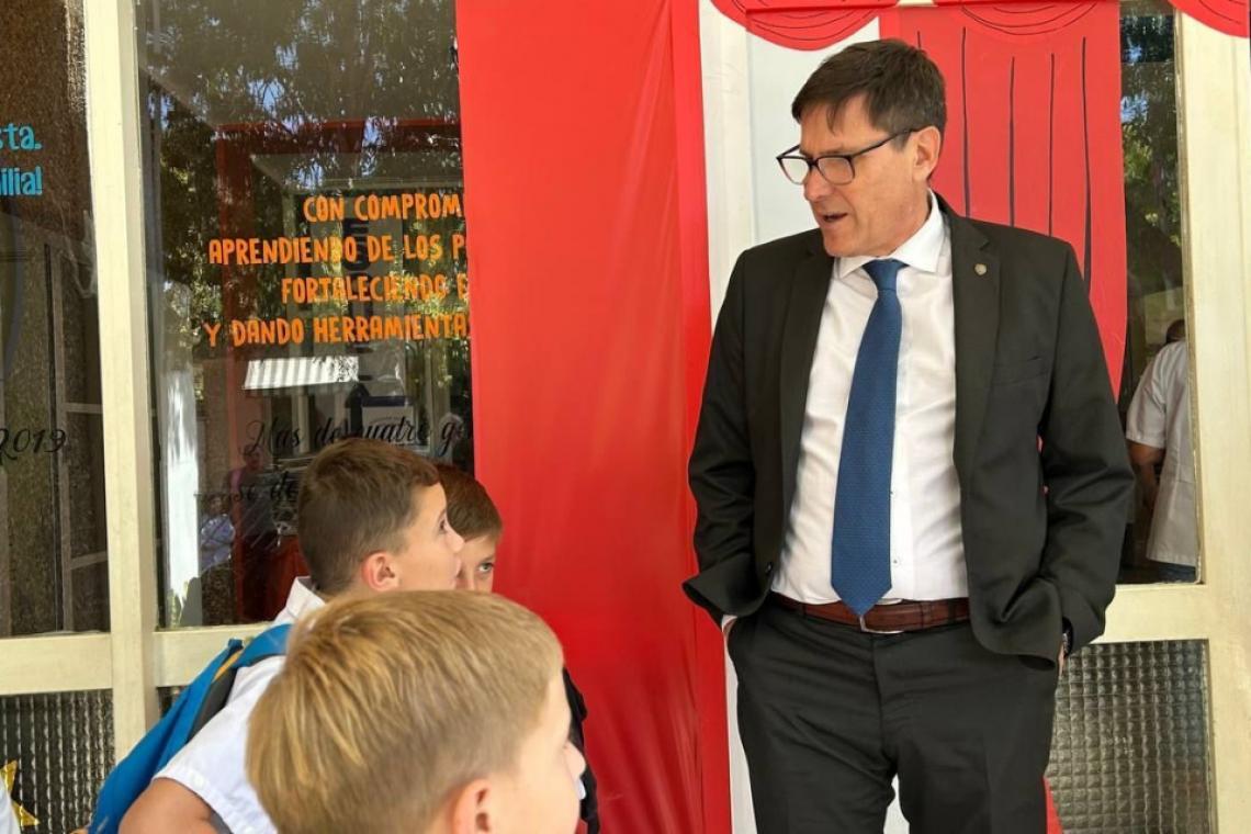 Después de 14 años, Santa Fe completa 185 días de clase y en 2026 va por los 190