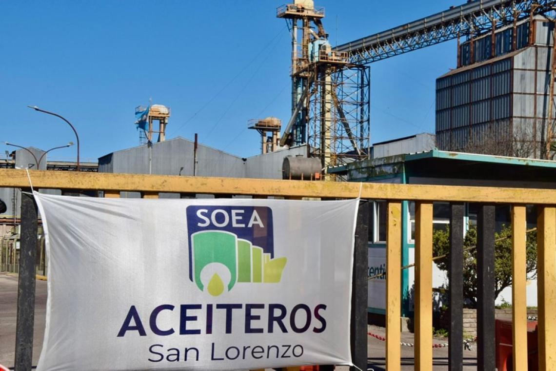 Conflicto en el complejo agroexportador: la industria aceitera cuestiona el paro convocado por la CGT