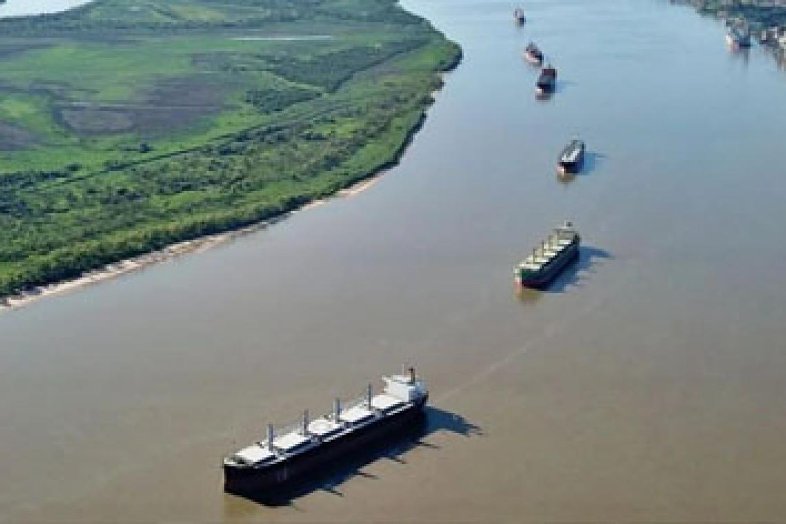 Hidrovía: el 27 de febrero vence el plazo para ofertas en una licitación clave para el comercio exterior