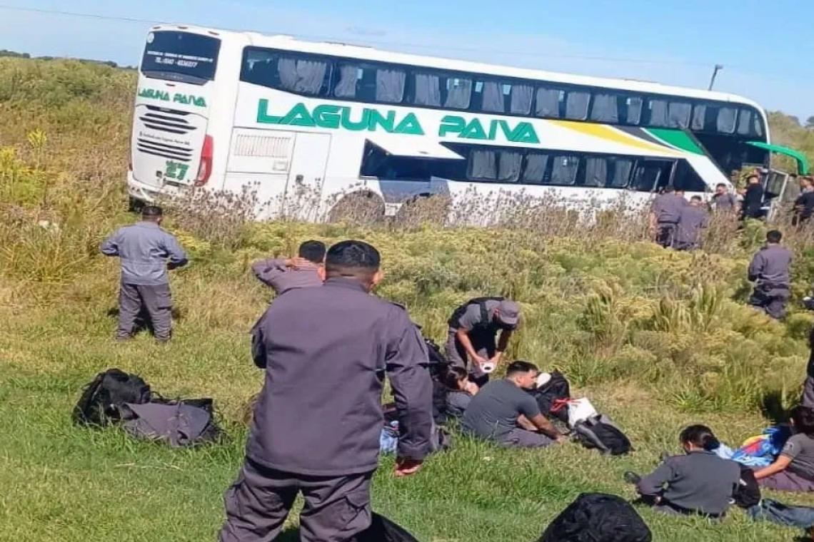 Tragedia en la autopista Rosario–Santa Fe: choque frontal cerca de Timbúes dejó muertos y varios heridos