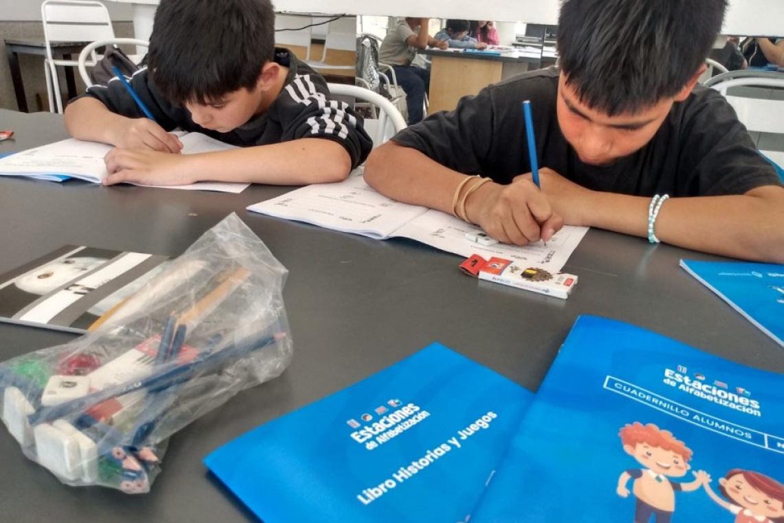 Rosario amplía el programa de alfabetización en los distritos