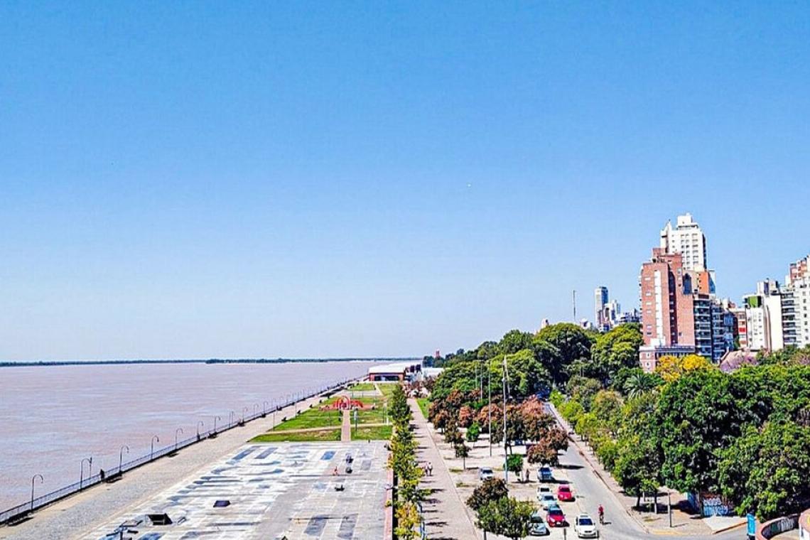 Javkin apuntó contra el “club de defensores de las ruinas” y defendió la obra pública en Rosario