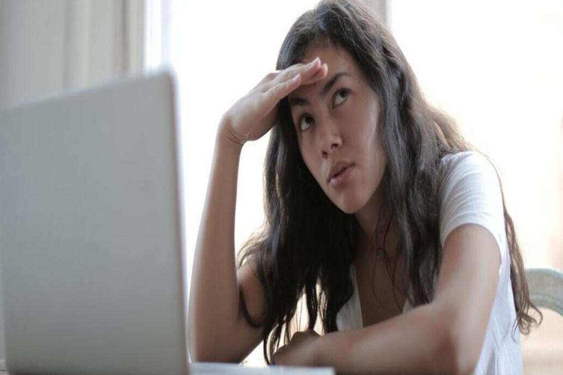 Alarma laboral: el 83% de los jóvenes trabaja en “piloto automático” y cae la motivación