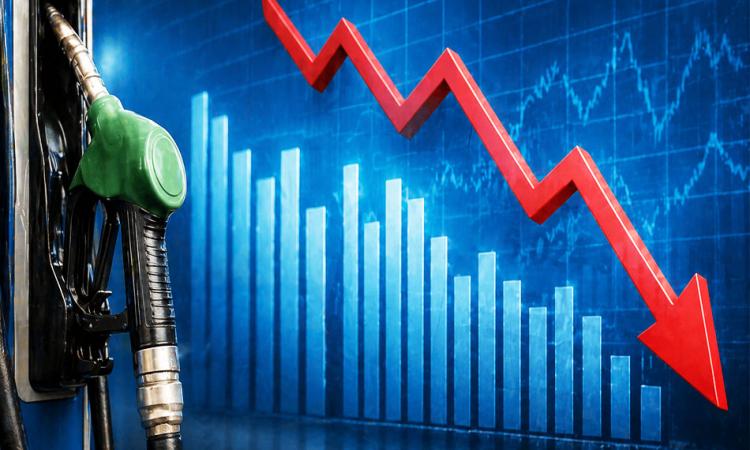 Consumo en retroceso: cae la venta de combustibles y refleja el freno de la economía real