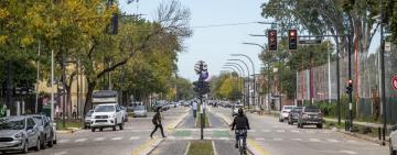 Avenida Rouillón estrena su nueva doble calzada con una gran fiesta para los vecinos