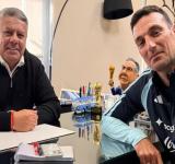 Lionel Scaloni se reunió con Claudio Tapia y ya palpitan el Mundial 2026: “Modo Mundial activado”