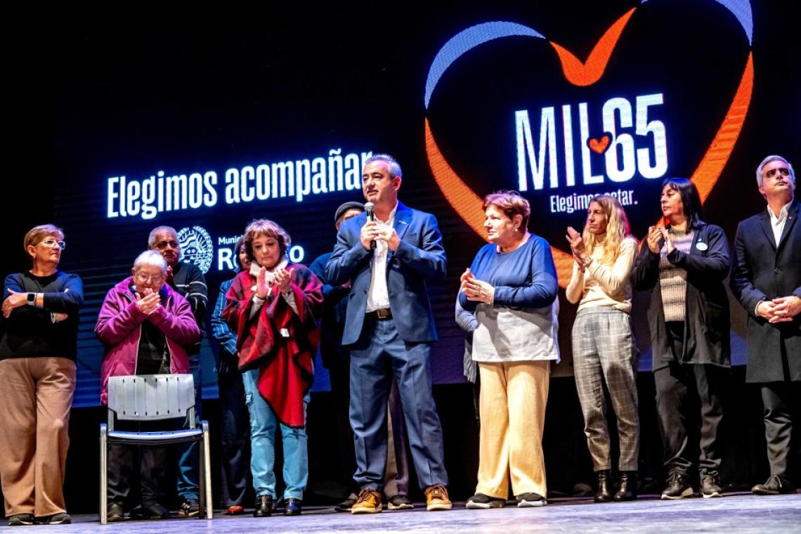 Rosario lanzó “Mil65”, una estrategia para cuidar a la primera infancia y a los adultos mayores