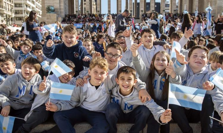 Rosario se prepara para una multitudinaria Promesa de Lealtad a la Bandera: más de 25 mil alumnos llegarán de todo el país