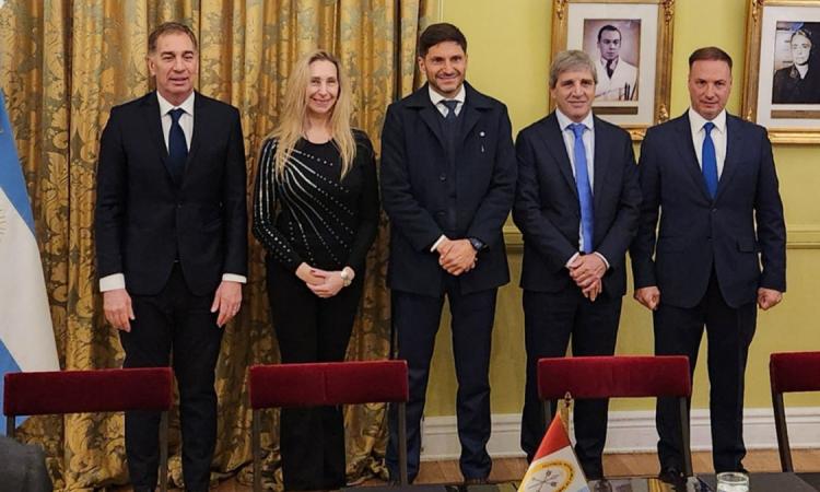Nación y Santa Fe abren una nueva etapa de diálogo con el traspaso de la Ruta A012