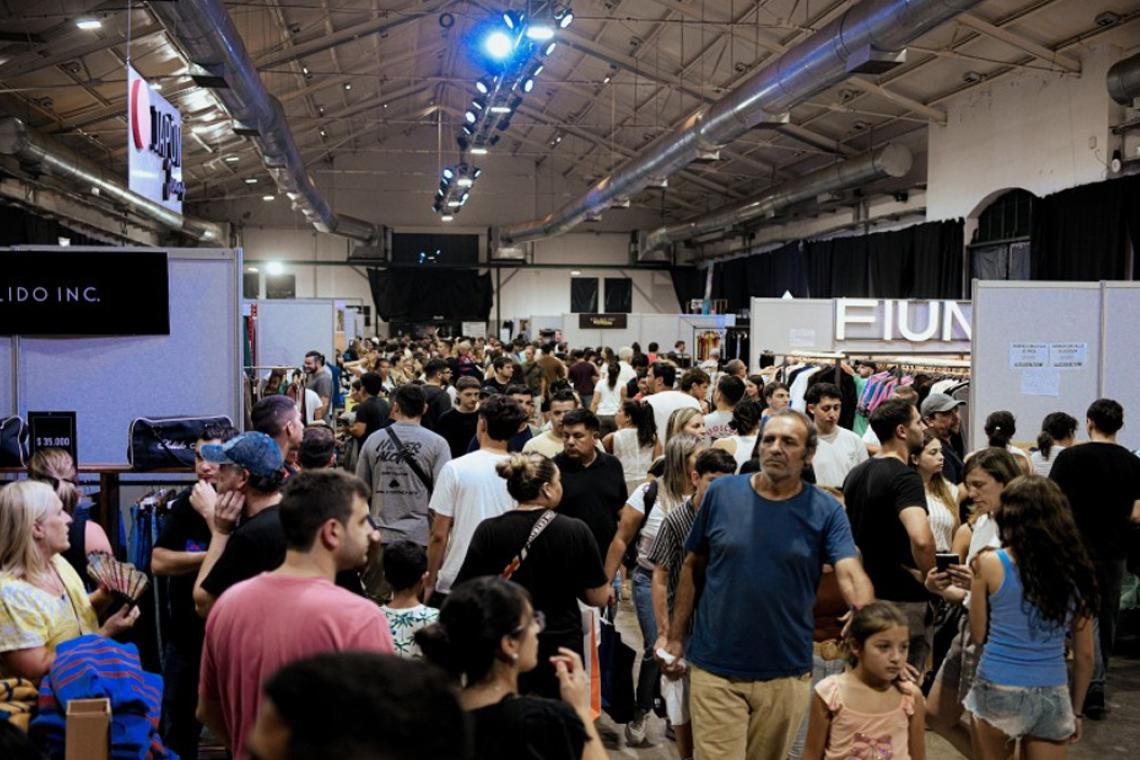 Rosario Outlet vuelve a la ex Rural con 40 marcas locales y entrada gratuita
