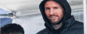Messi reapareció en Arroyo Seco para acompañar al club de su familia