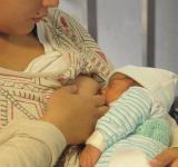 Lactancia materna: beneficios, cuidados y derechos que acompañan a madres y bebés