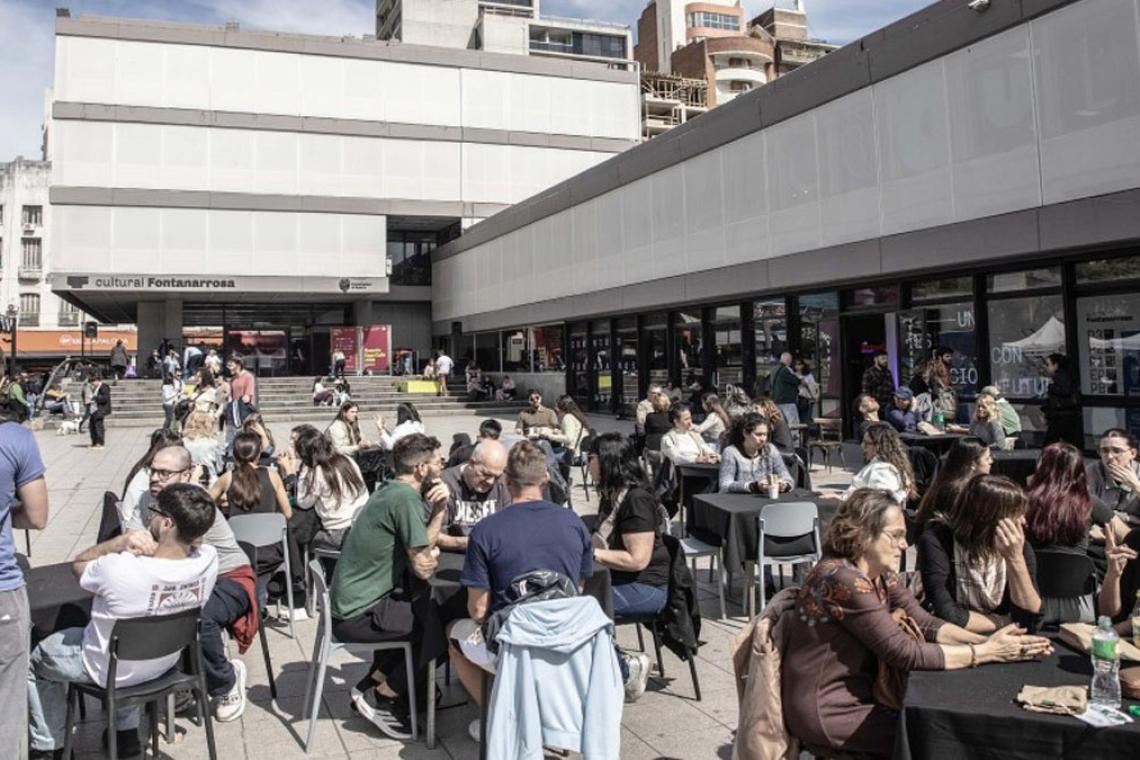 CROMA abre una vidriera para el nuevo arte rosarino en el Fontanarrosa