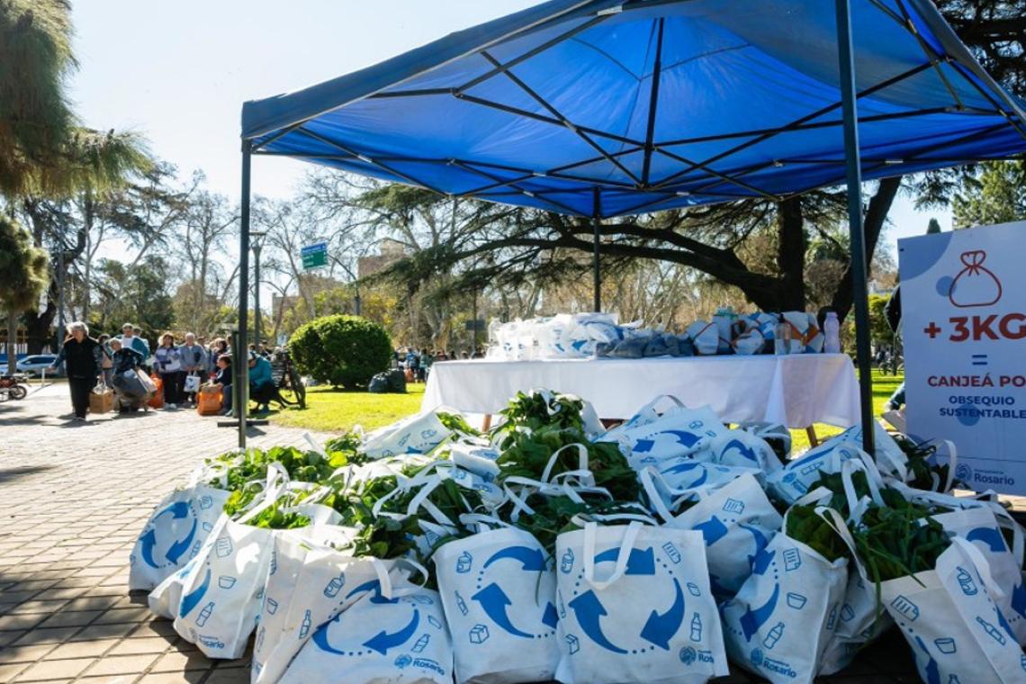Canje de reciclables en Plaza Buratovich: qué llevar y cuándo acercarse