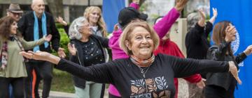 «¡Qué grande octubre!»: Rosario presentó una agenda para las personas mayores