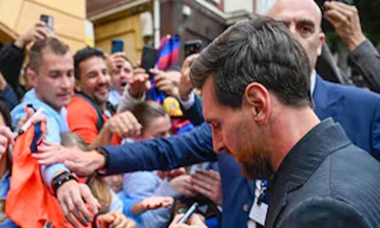 Messi revolucionó Oviedo y recibirá el Premio Princesa de Asturias de los Deportes